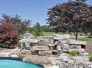 1770 Triad Rd, Saint Jacob, IL 62281