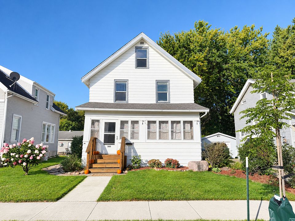 1st image of 505 2nd St NW