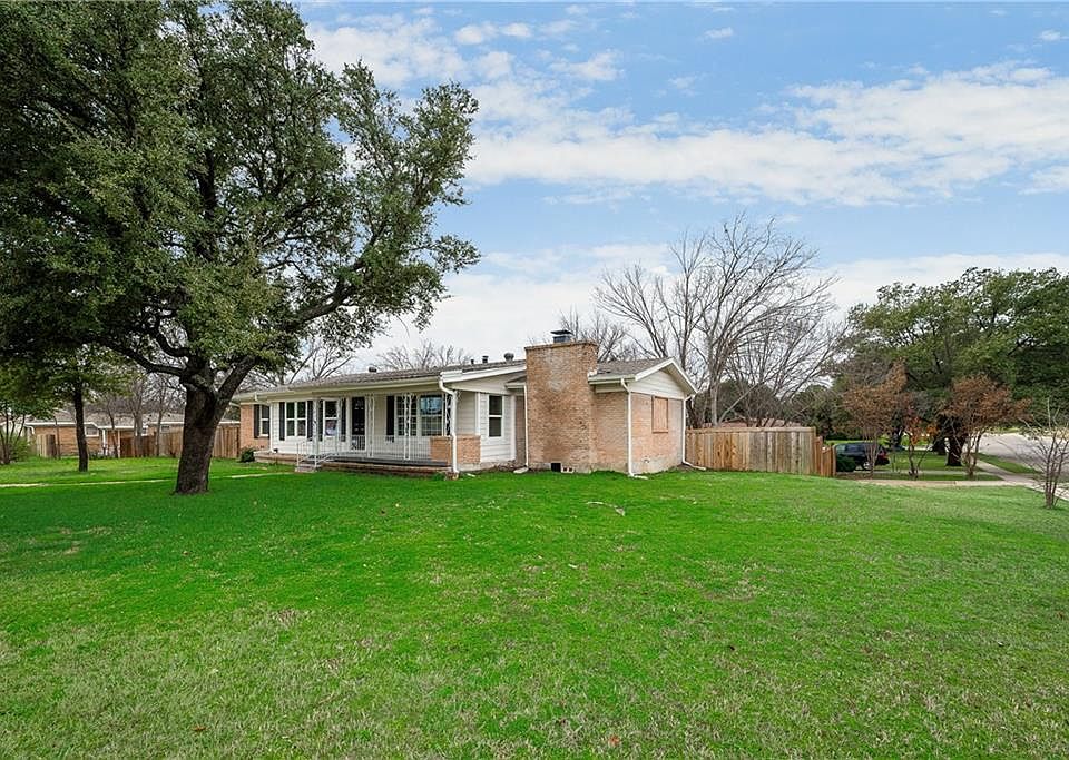 1st image of 3137 Meadow Oaks Dr