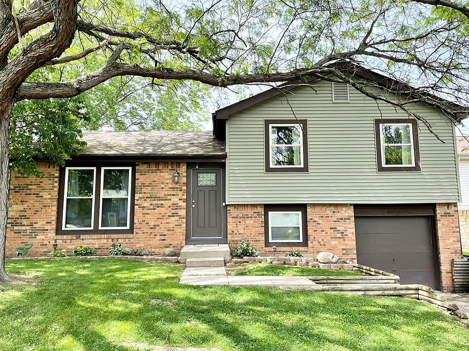 1st image of 6696 Chatsworth Ct