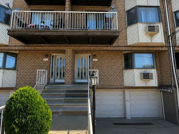 1095 E 72nd St #9, Brooklyn, NY 11234