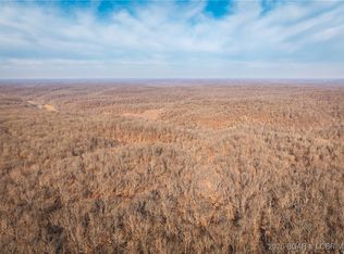 216 Medley Ln, Eldridge, MO 65463