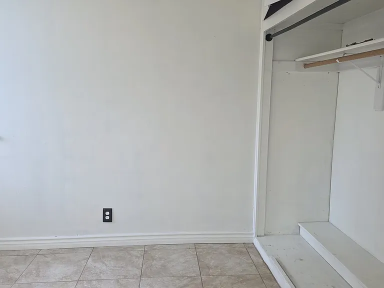 4326 Cypress Ave — Photo 8