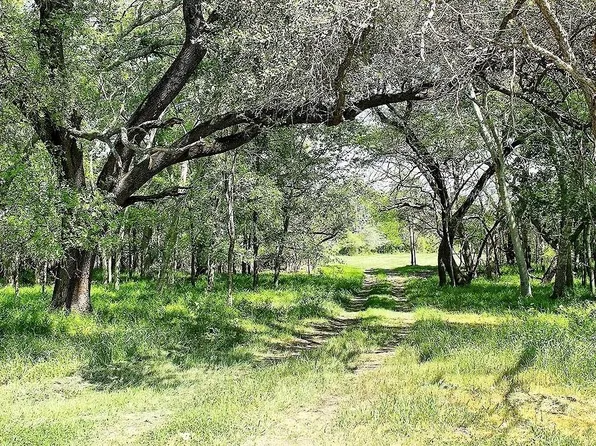 Scott Rd, Weimar, TX 78962