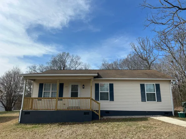 200 Charles St, Thomasville, NC 27360