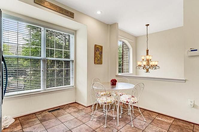 21672 Frame Sq, Ashburn, VA 20148 | Zillow