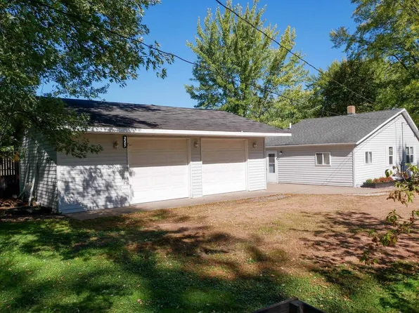 225 North LINCOLN STREET, Stetsonville, WI 54480