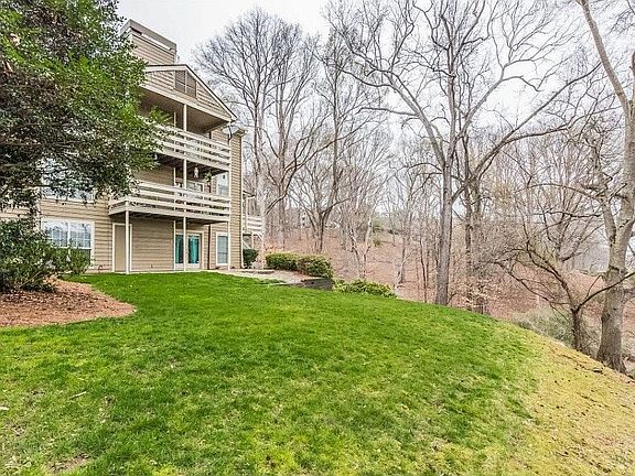 5th image of 1503 Riverview Dr SE