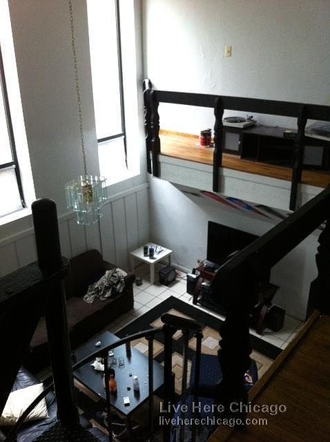 1st image of 870 W Lill Ave
