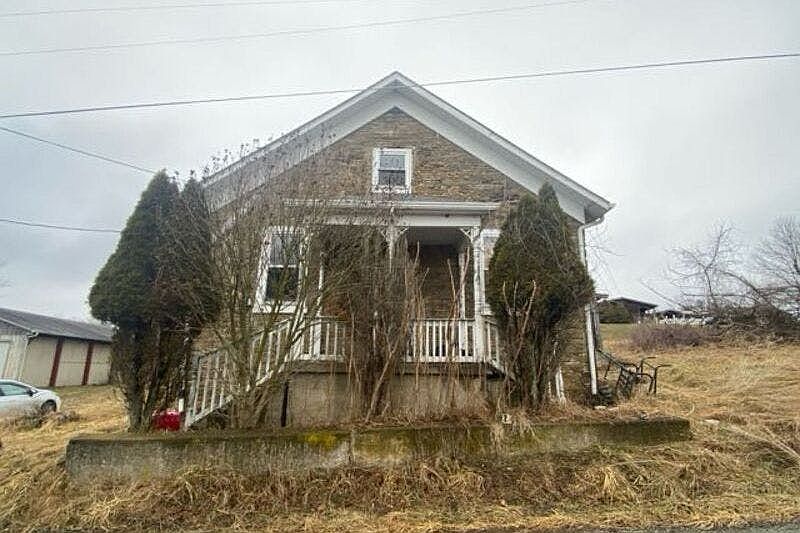 1st image of 209 Redstone Church Rd