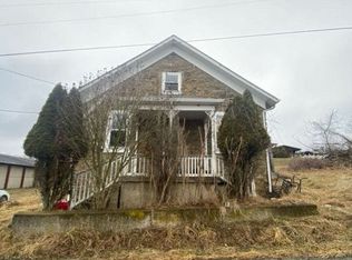 209 Redstone Church Rd, Perryopolis, PA 15473