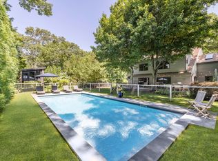 81 Collingswood Dr, Sag Harbor, NY 11963