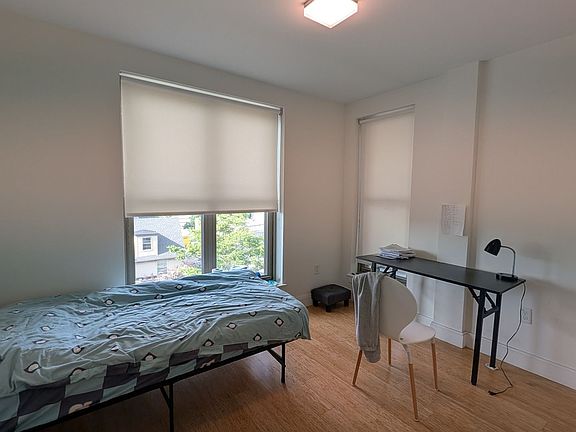 5th image of 90 Malvern St #Penthouse 604