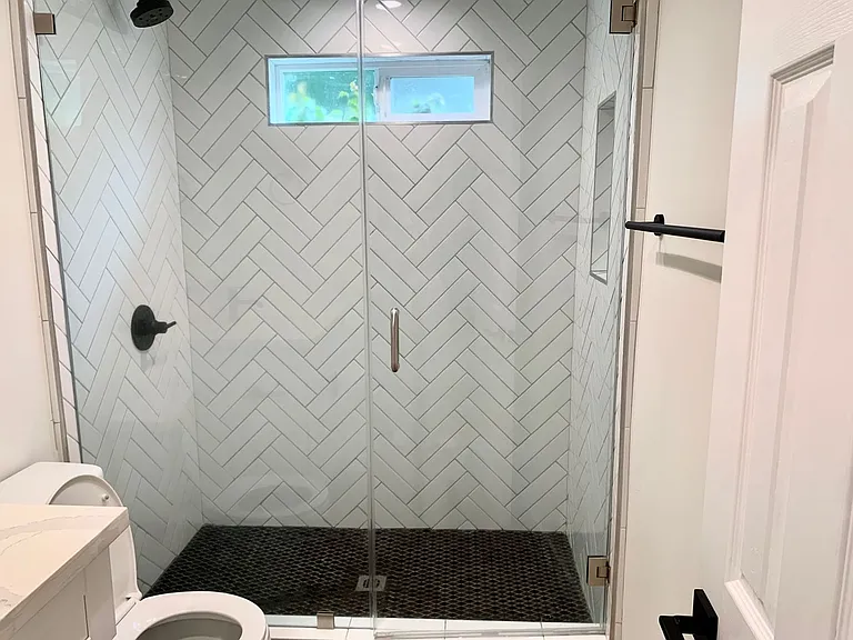 Maple Dr Apartments — Photo 8