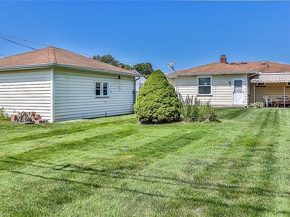 4th image of 11715 Ronald Dr