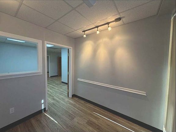 3rd image of 2914 E Joppa Rd Suite 201