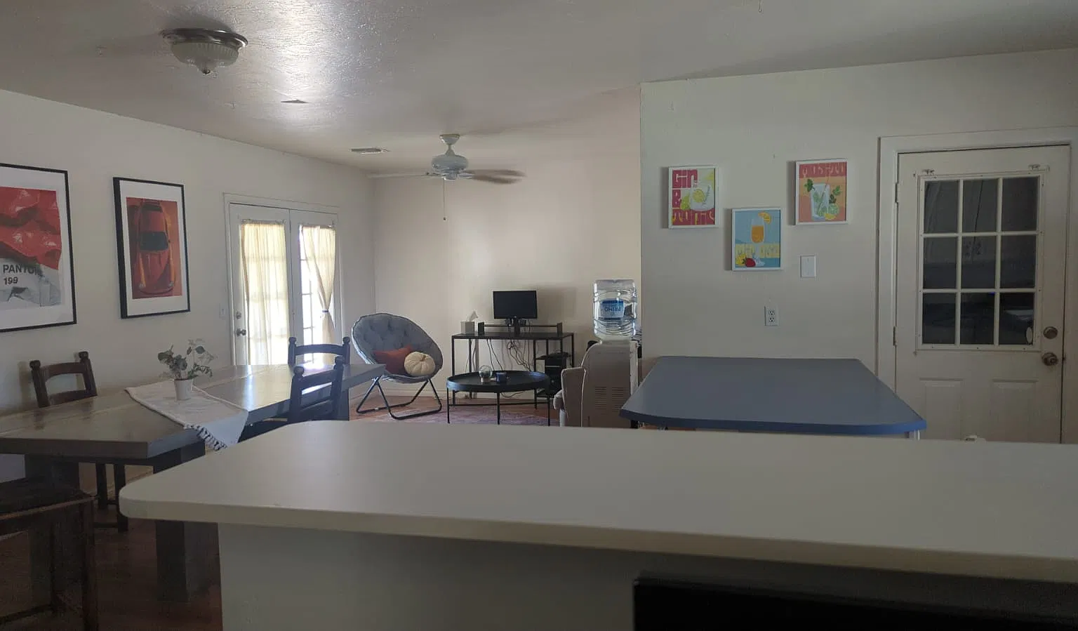 3 bed, 1460 sqft, $3,200 — Photo 3