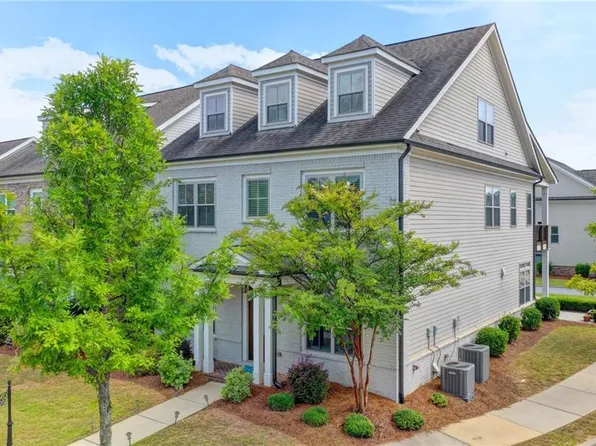 11205 Olbrich Trl, Johns Creek, GA 30097