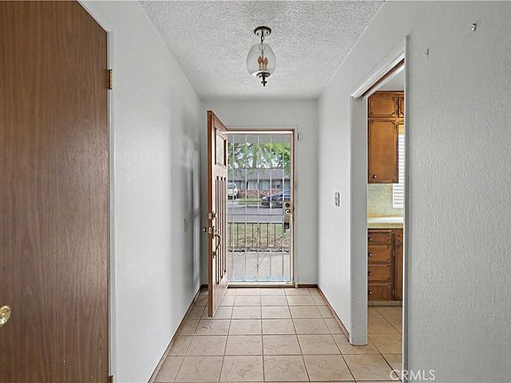 4th image of 301 Beals Dr