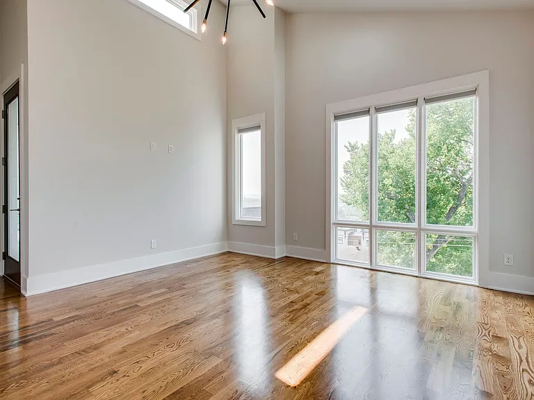 3304 B Trevor St — Photo 36