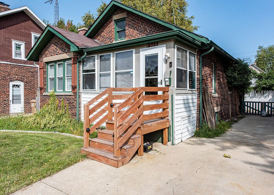 2nd image of 7315 11th Ave
