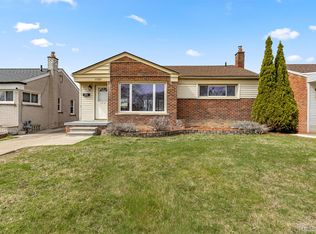 11321 Lenore St, Redford, MI