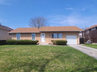 506 Farm View Rd, University Park, IL 60484