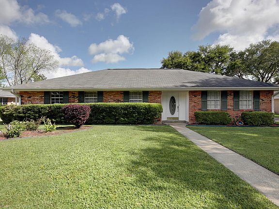 2nd image of 208 Spencer Dr