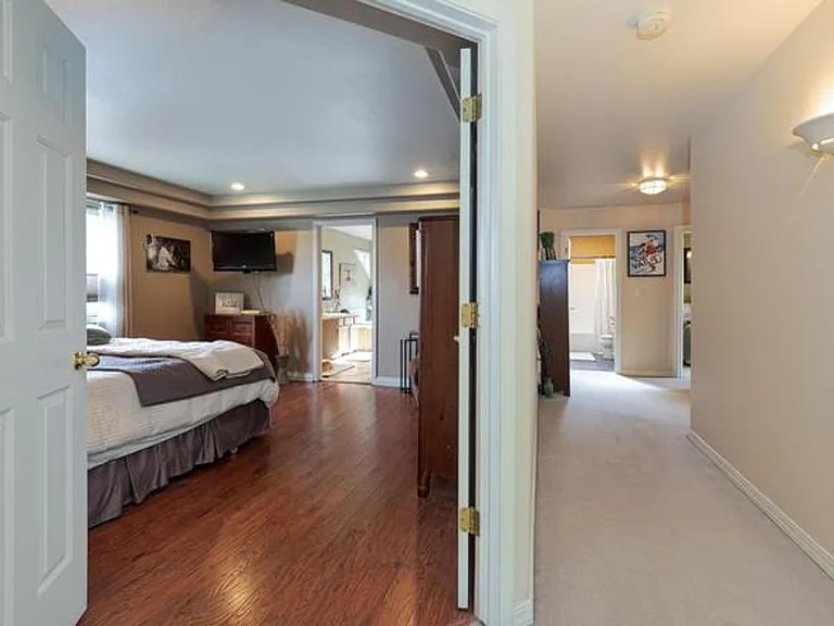 1480 Cresthaven Dr — Photo 12