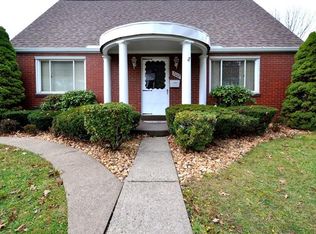 2002 Kansas Ave, White Oak, PA