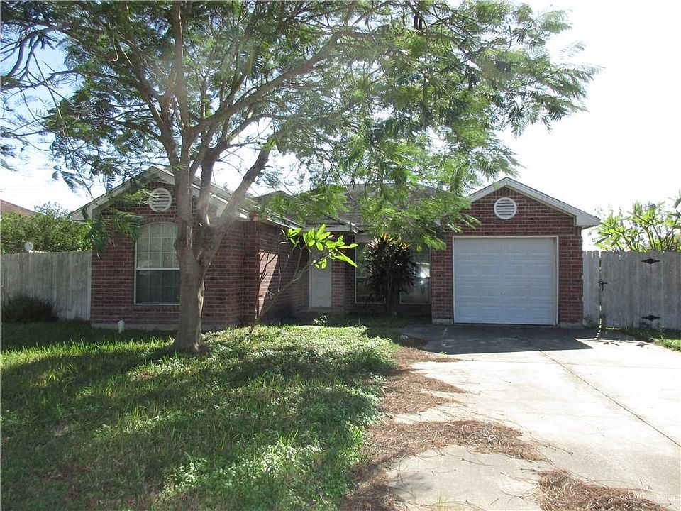 2nd image of 2629 Hawaii St