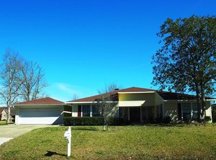 440 Cove Dr, Biloxi, MS 39531