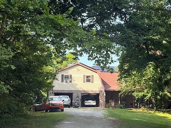 6801 Cannonsburg Rd, Catlettsburg, KY 41129