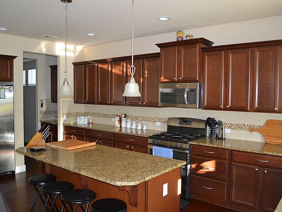 4th image of 2022 186th Street Ct E