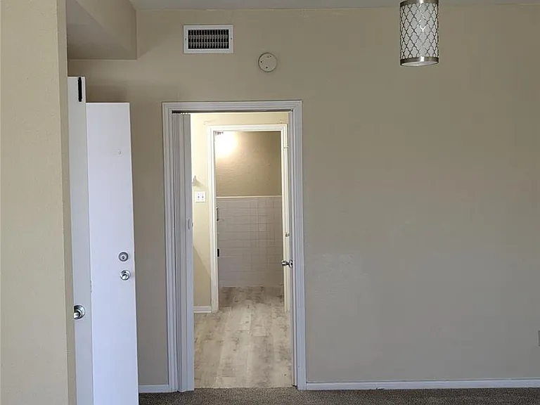 2400 N Braeswood Blvd #326 — Photo 14