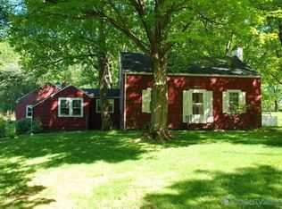 6 Lamington Rd, White House Station, NJ 08889