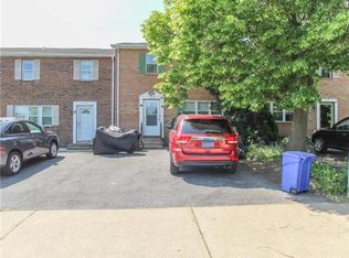 1694 Angela Dr, Bethlehem, PA 18017