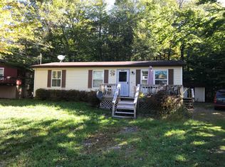4550 Briarcliff Ter, Tobyhanna, PA