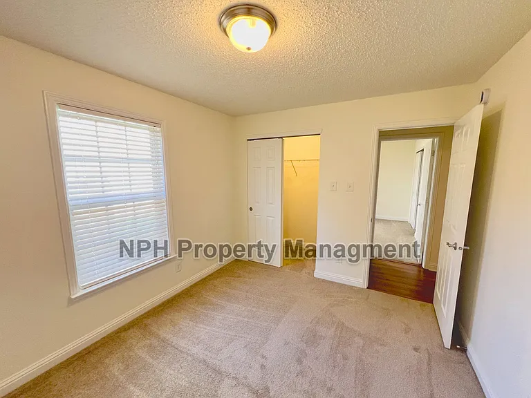 12659 Majestic Way — Photo 20