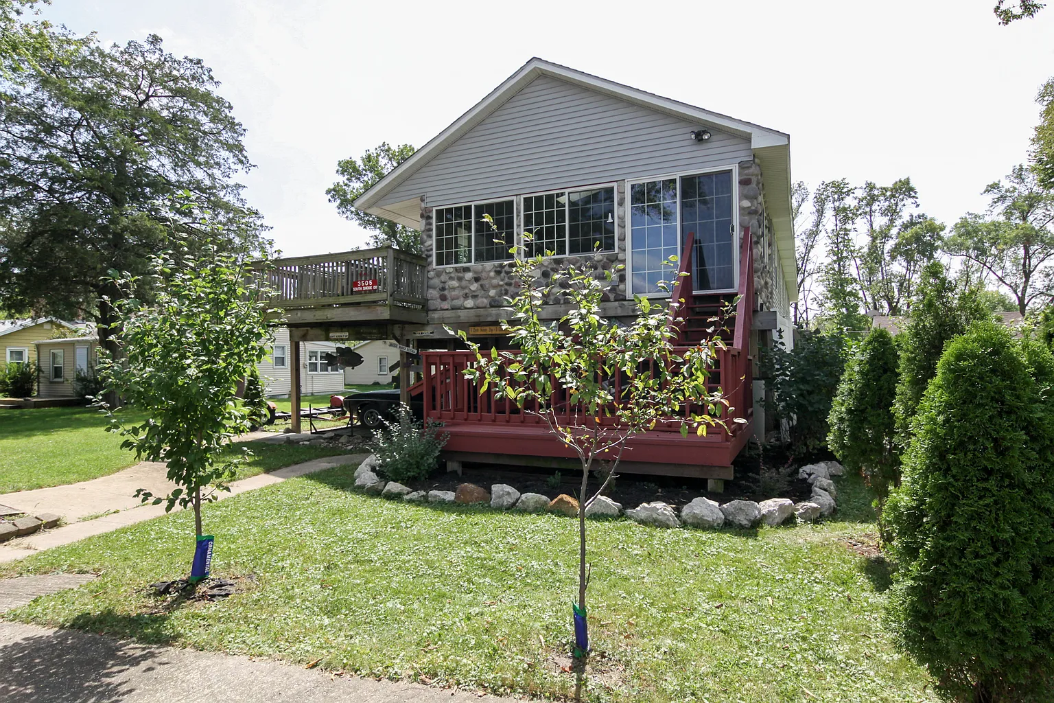3505 S Shore Dr photo 1