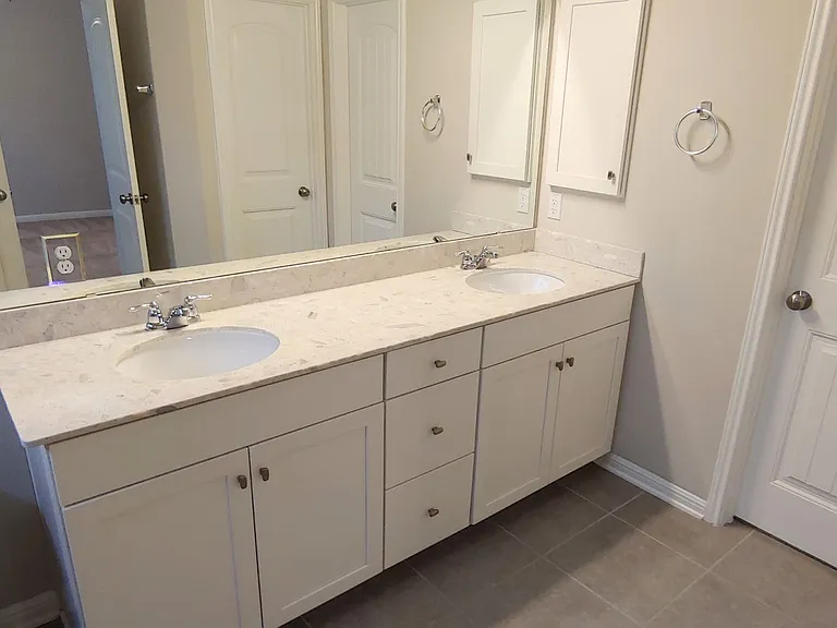 7220 Wyoming Springs Dr #902 — Photo 26