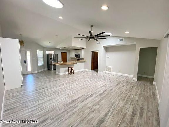 5th image of 1365 Nimitz Ct #1365
