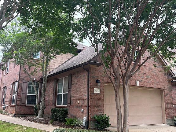 2nd image of 1214 Glenwood Canyon Ln