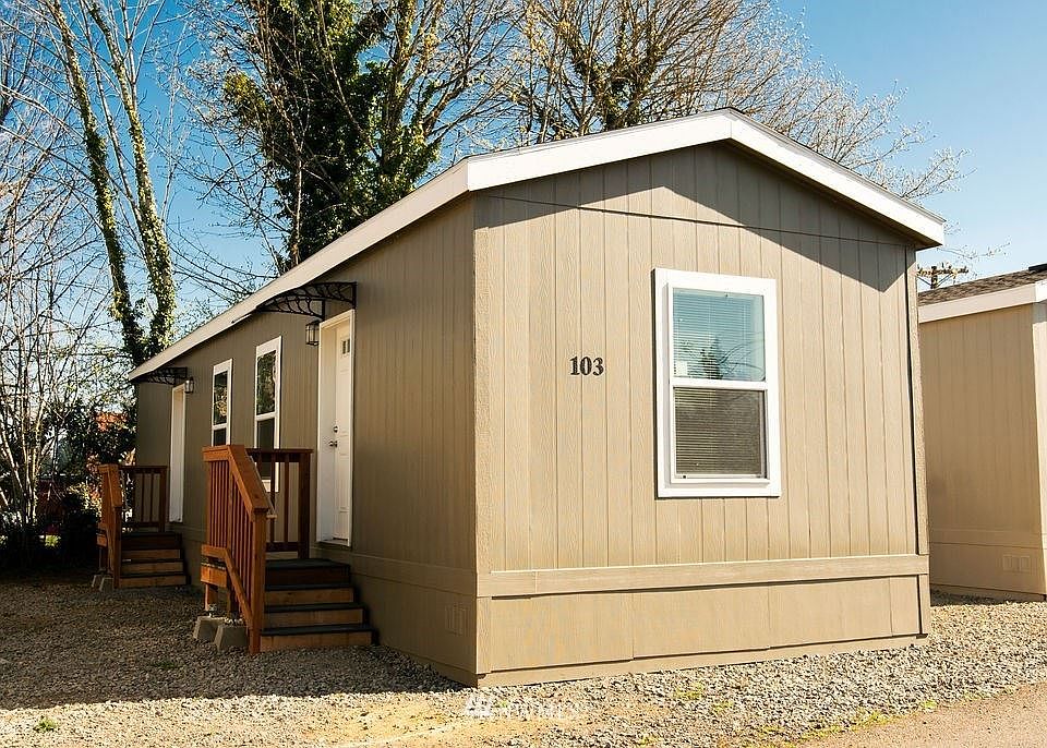 1st image of 10918 NE Highway 99 #103