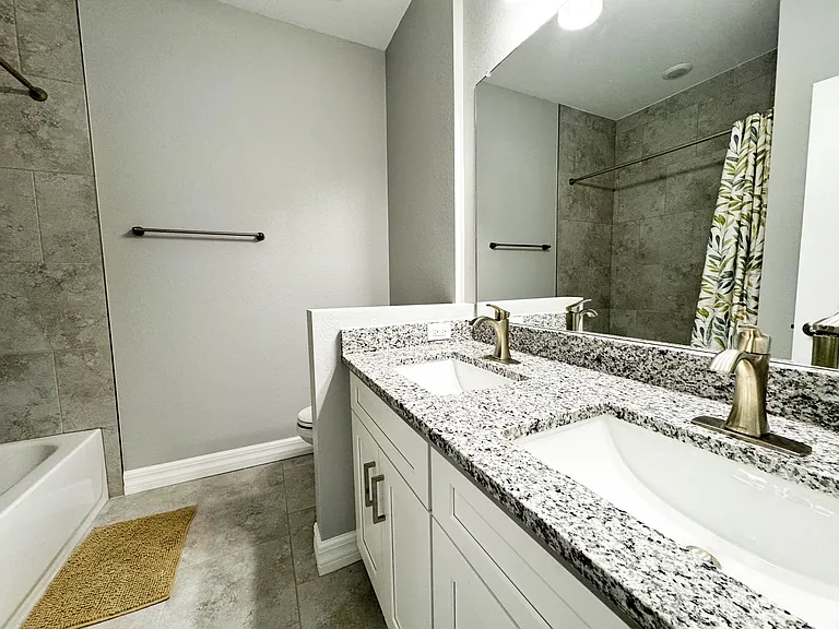 479 Harbor Blvd — Photo 8
