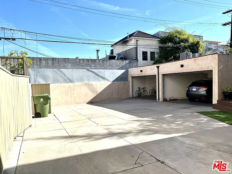 1014 Meadowbrook Ave — Photo 21