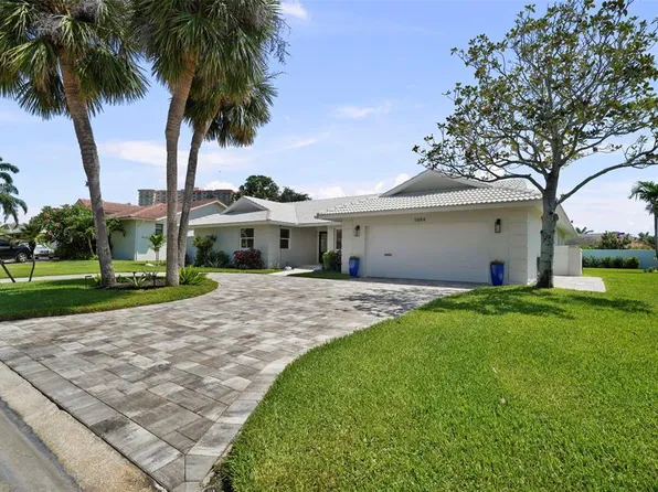 5884 51st St S, Saint Petersburg, FL 33715