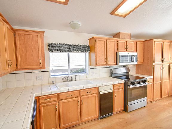 5th image of 12660 Red Chestnut Ln Space 54