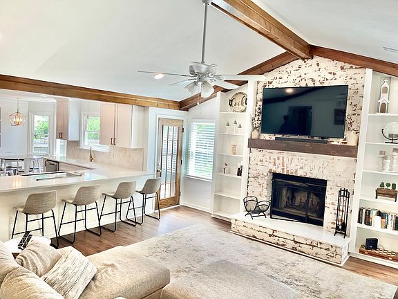 2nd image of 2316 Wilchester Glen Dr