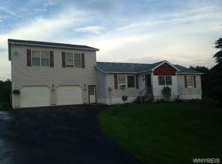 6759 Stinson Rd, Arcade, NY 14009